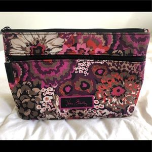Vera Bradley Makeup Bag / Travel Bag